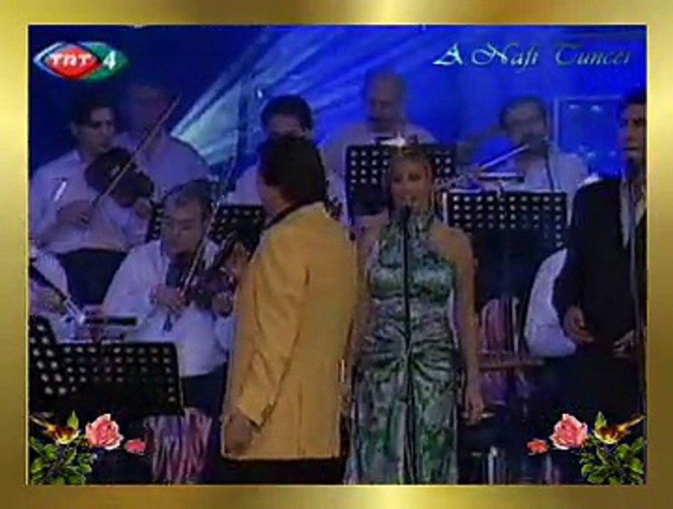 Ahmet ÖZHAN *Ömrümüzün Baharı Birlikte Geçsin*