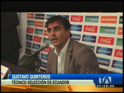 Gustavo Quinteros rinde informe previo al partido Ecuador-Argentina