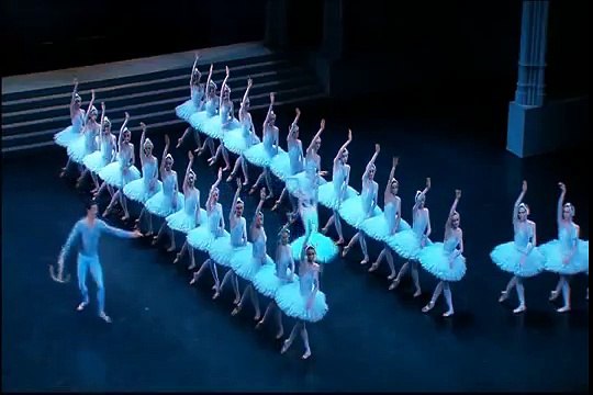 83 3 Tchaikovsky, Swan Lake 10 Entrance of Swans