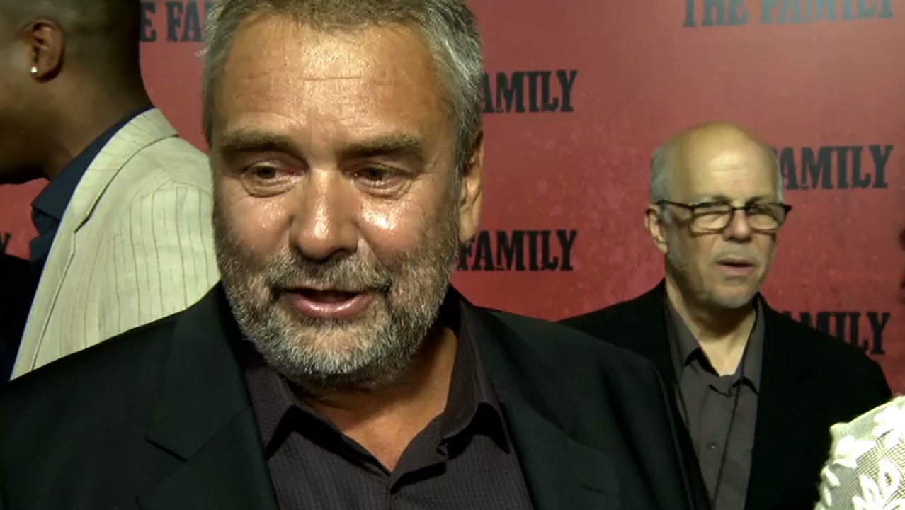 Malavita - Interview Luc Besson VO