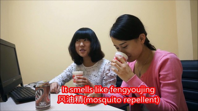 Chinese girls try American soft drinks for the first time. (Eng Subs)