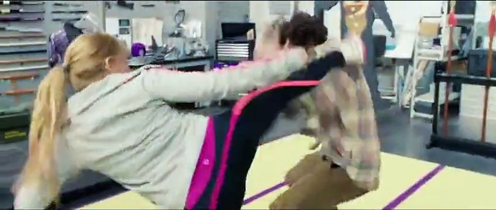 KICK-ASS 2 - Bande-annonce
