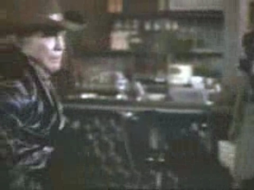 Serie Tv - L'homme Qui Tombe A Pic