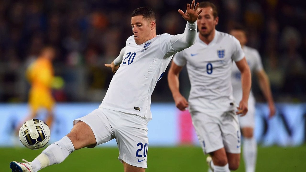 Amistoso - Hodgson, decepcionado por su primera parte