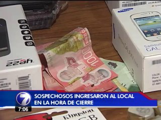 Policía detiene a dos hombres tras asaltar local comercial