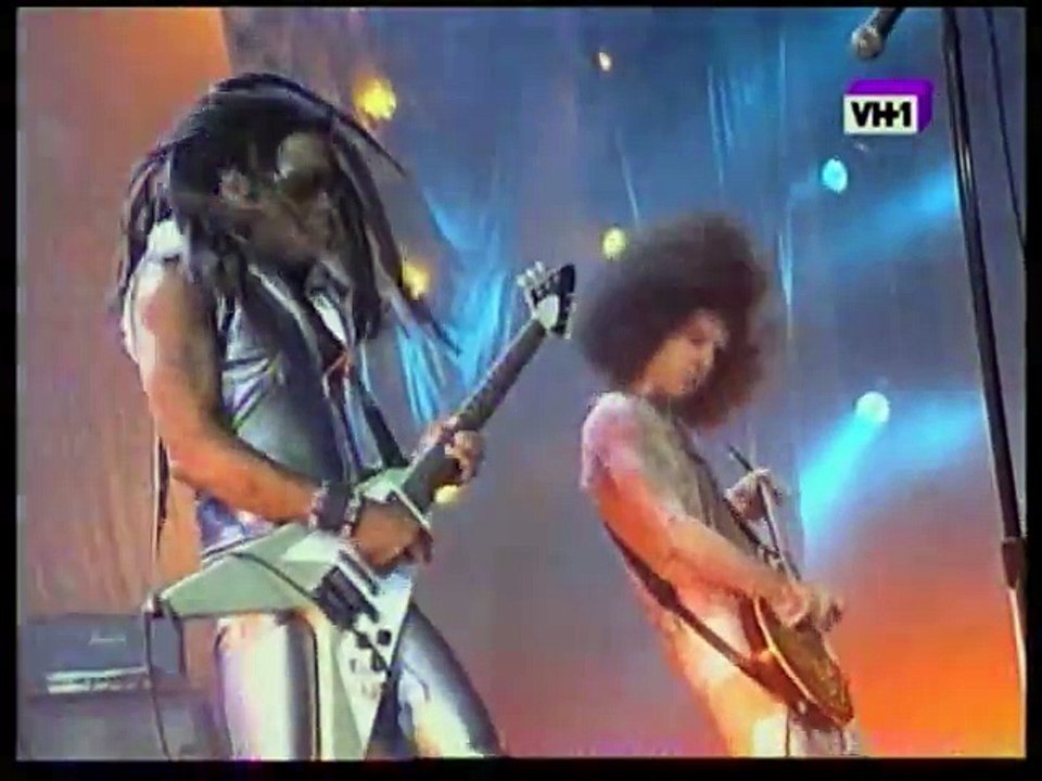 Lenny Kravitz - Are You Gonna Go My Way (VMA '93)