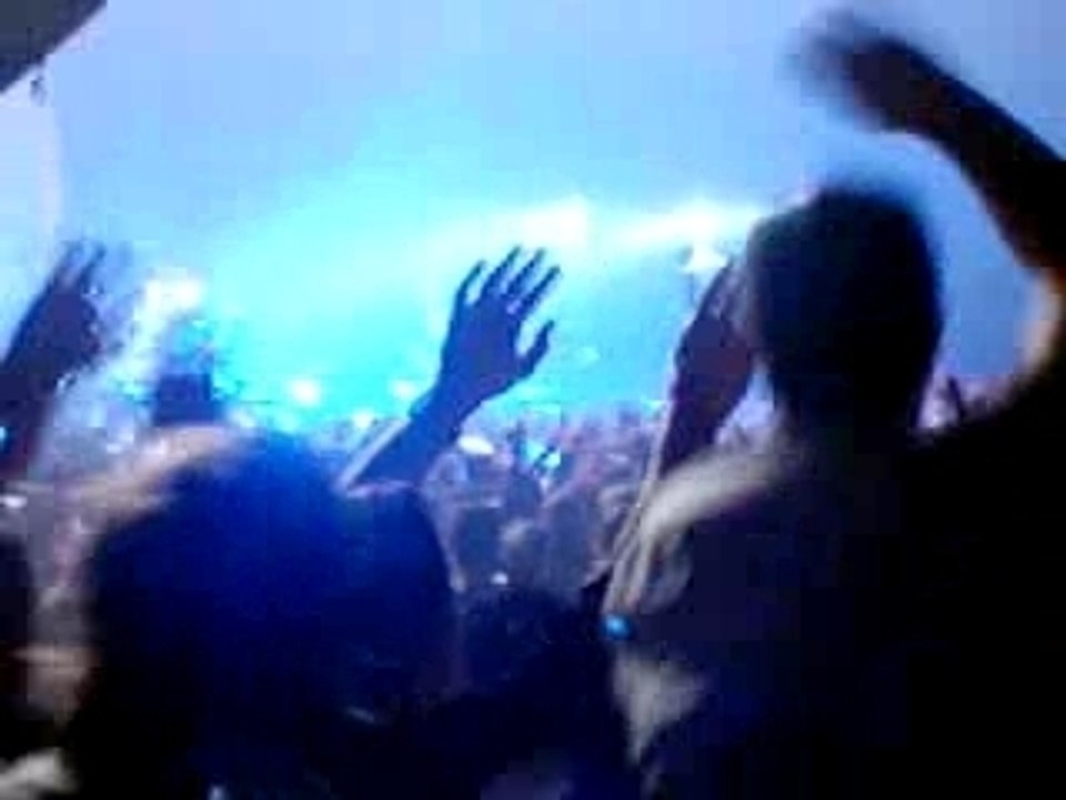 Tombe pour elle (live zenith paris)