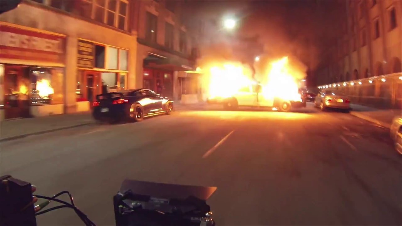 Behind the scenes of Fast & Furious 7 - Behind the Stunts