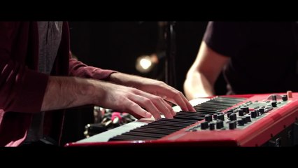 Fifth Harmony - Who Are You Live