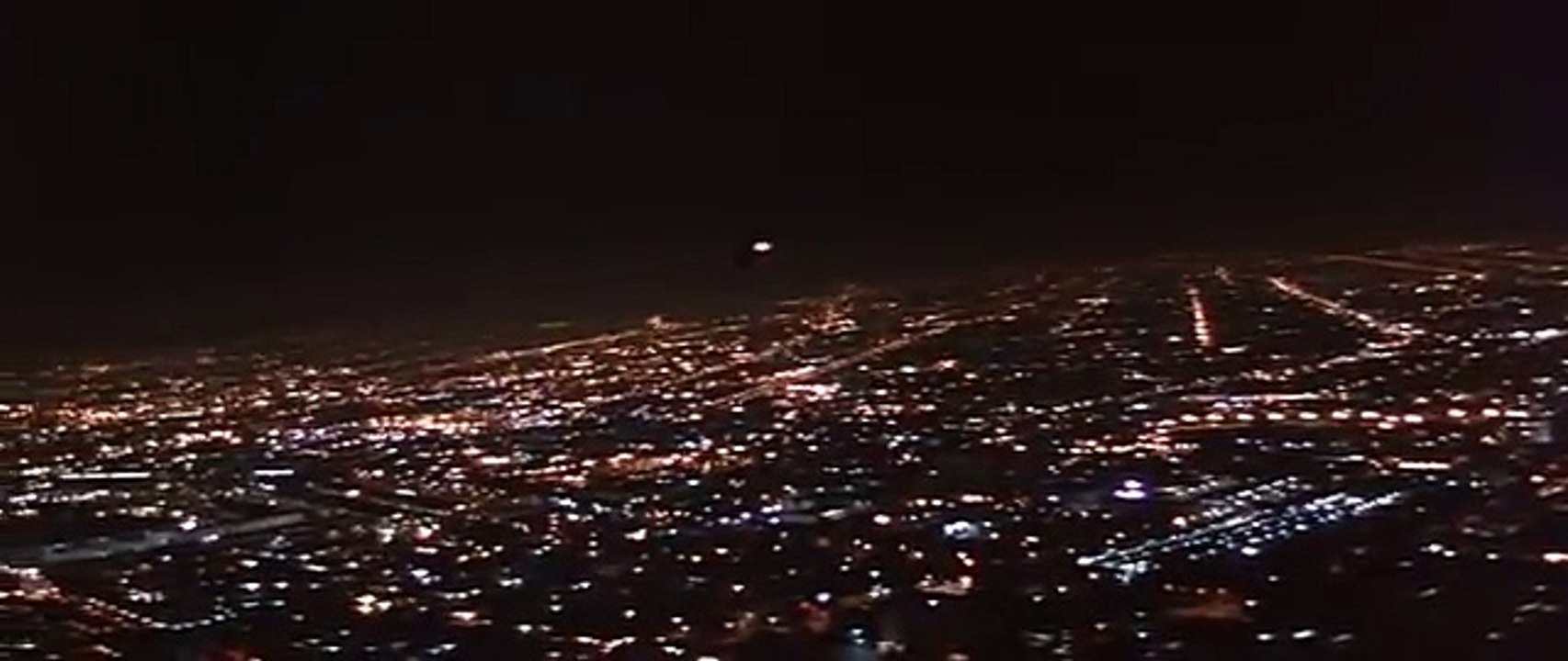 HEAT: Robert De Niro and Al Pacino meets at the highway in HEAT