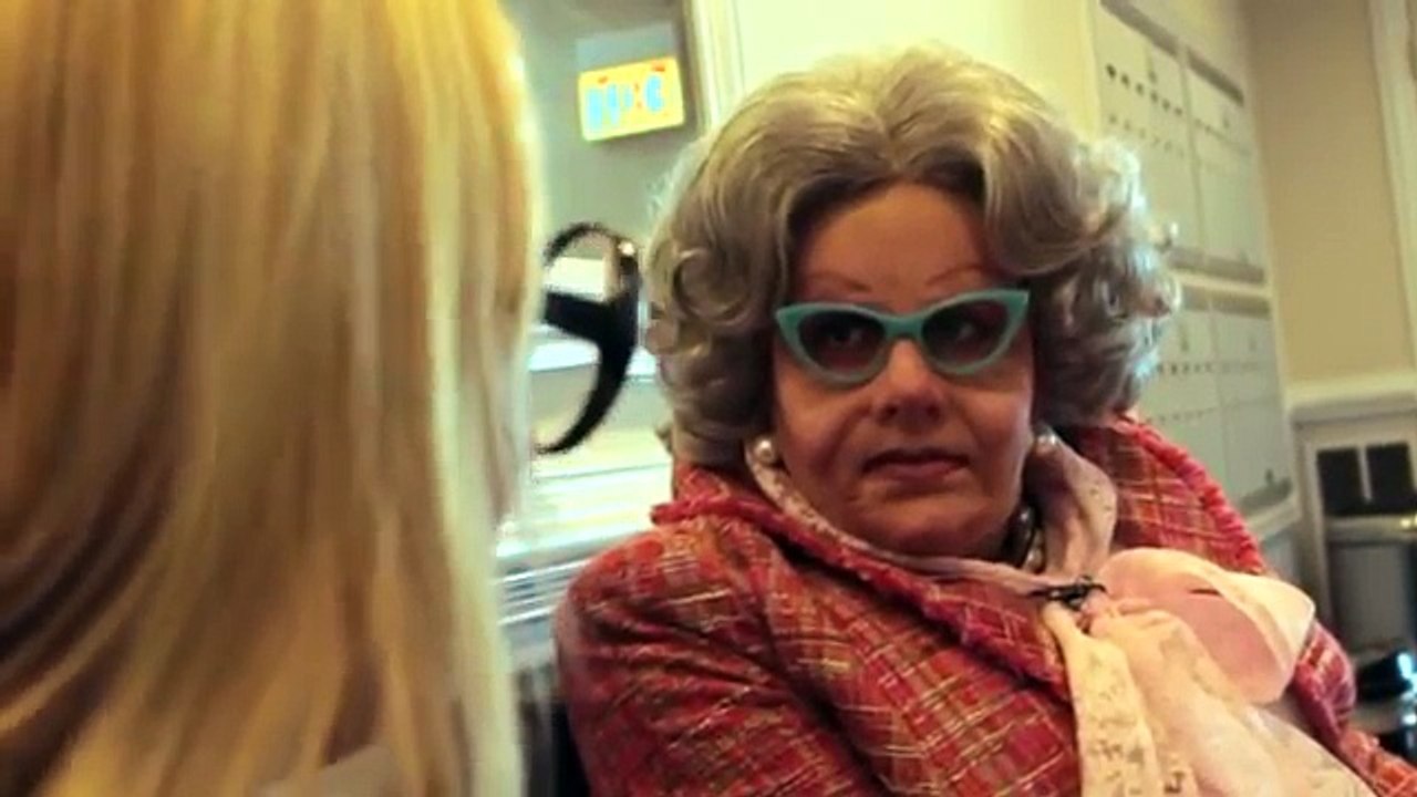 Mrs Ruby Tips - Visit to Dentist office - Auntie Ruby Short (funny) video