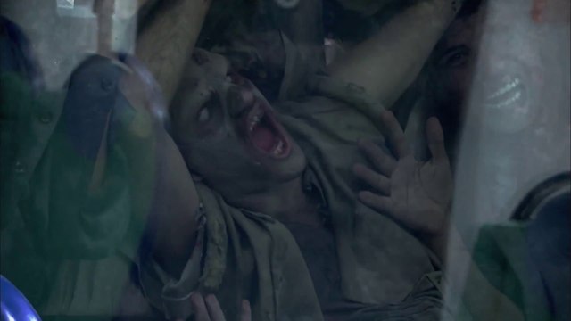 Attaque de Zombies dans le métro : flippant!