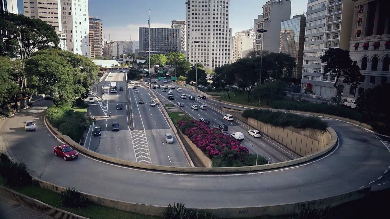 Porsche : Le nouveau Boxster Spyder - 5 Billion de courbes