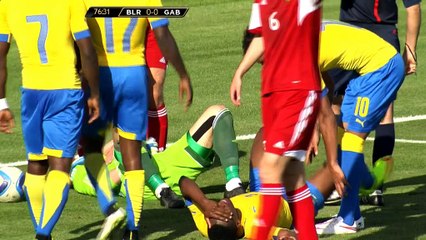 Lengoualama zniesiony z boiska po kolizji z rywalem