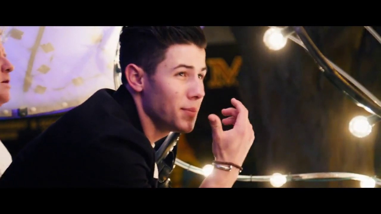 Nick Jonas - Chains (The Wynwood Walls Edition HD)