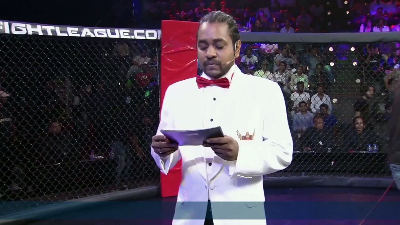 Kashiff Khan Giving A Winning Trophy at Super Fight League 21