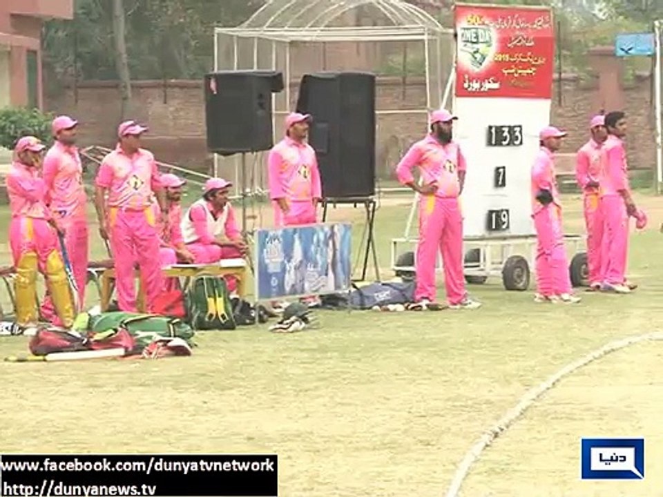 Dunya News - Saeed Ajmal seen in action 2nd day of Saika T20 tournament in Faisalabad