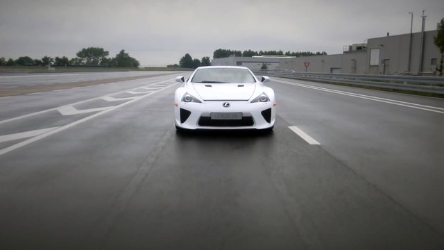 Lexus LFA & LF-LC a supercar meeting an avant-garde beauty