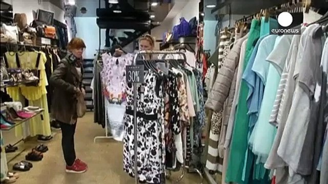 در انتظار نتیجه مذاکرات با وام دهندگان بین المللی، نگرانی از وضعیت اقتصادی یونان افزایش می یابد