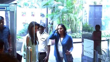 Aishwarya Rai Hands Over Baby Aaradhya's Responsibility To Abhishek -