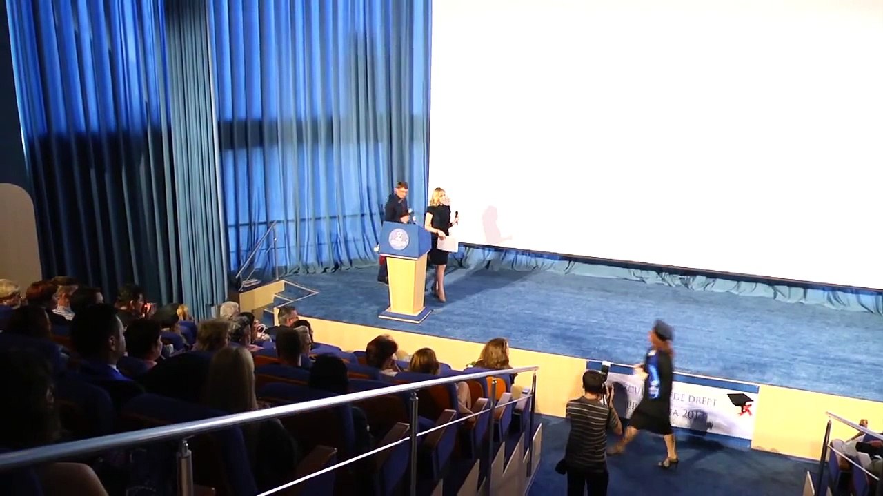 Grepinel Daniela - Discurs Şef promoţie al Facultăţii de Drept (2013) " Danubius", Galaţi