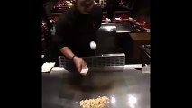 WHAT A CHEF COOKING EGG IN PERFECT STYLE