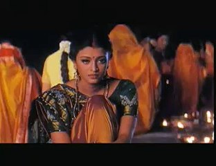 Hum Dil De Chuke Sanam - Chand Chupa Badal Me