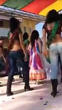 Indian Girls Very Nice Similar Dance With Beautiful Song - 2015