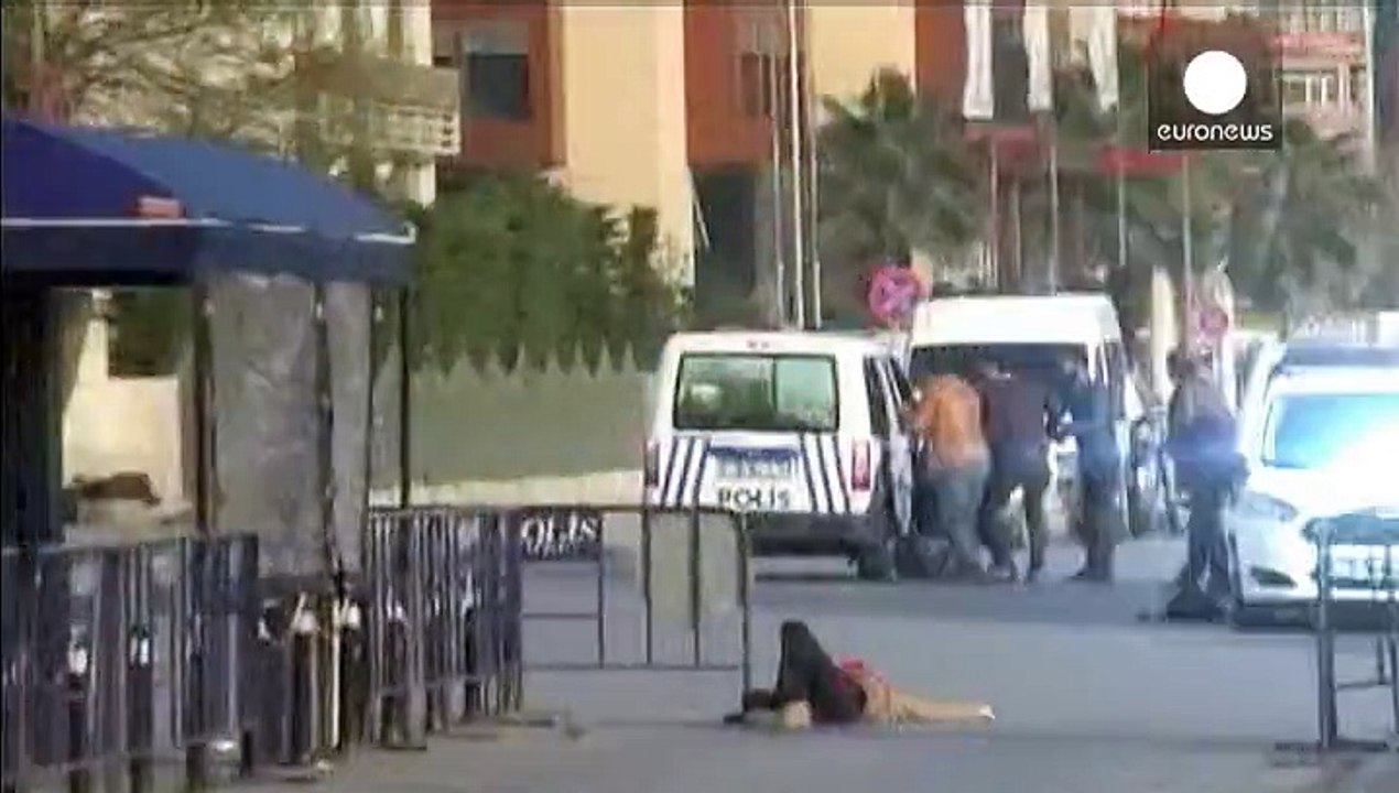 Weiterer Anschlag in der Türkei: Polizei erschießt Angreiferin