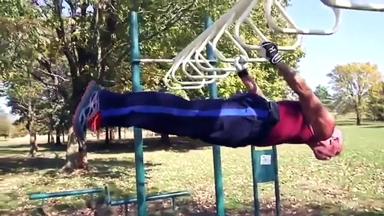 90 Year Old BodyBuilder Is The Strongest In The World - YouTube