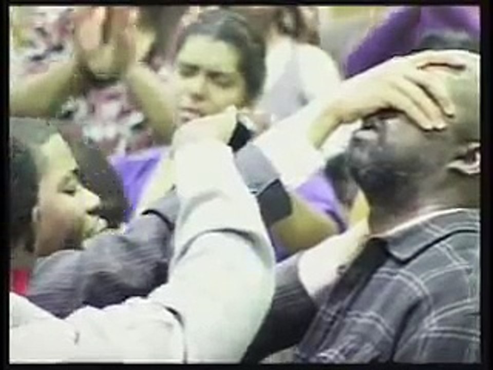 BLIND MAN HEALED FOR CHRISTMAS (Prophet Brian Carn @Abundant Life Christian Center COGIC)