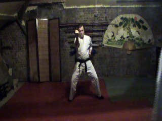 Shikko dashi uchi uke