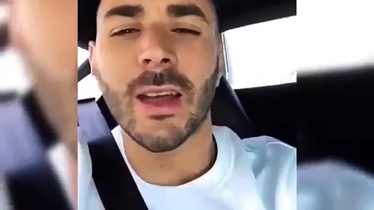 Karim Benzema singling along to Tupac in his Bugatti Veyron