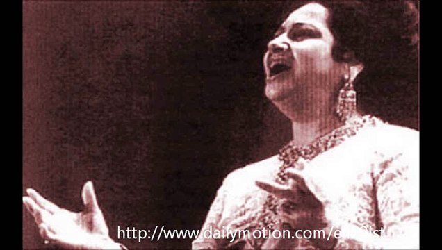 أم كلثوم في أغنية فكروني - كاملة ورعة ونادرة Umm Kulthum - Fakkarouni