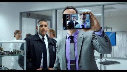 Intel® RealSense™ Technology : Sheldon Cooper dans le laboratoire Intel