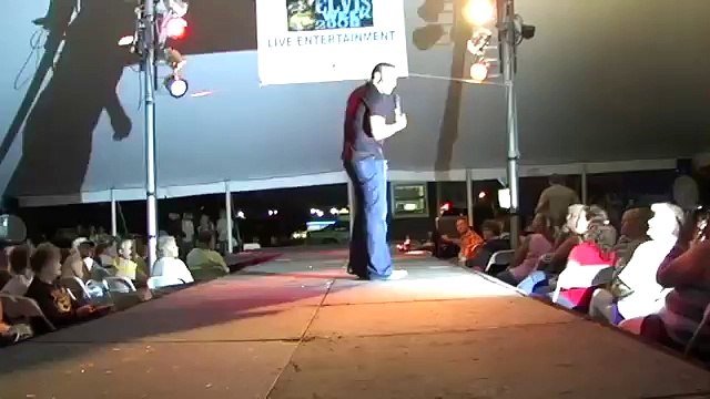 Mario Kombou sings I'LL NEVER KNOW at Elvis Week 2008 (video)