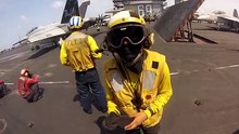 [軍事紀錄-航母作業中]艦載機彈射起飛作業中 IN 艾森豪號航母 USS Eisenhower（CVN-69）