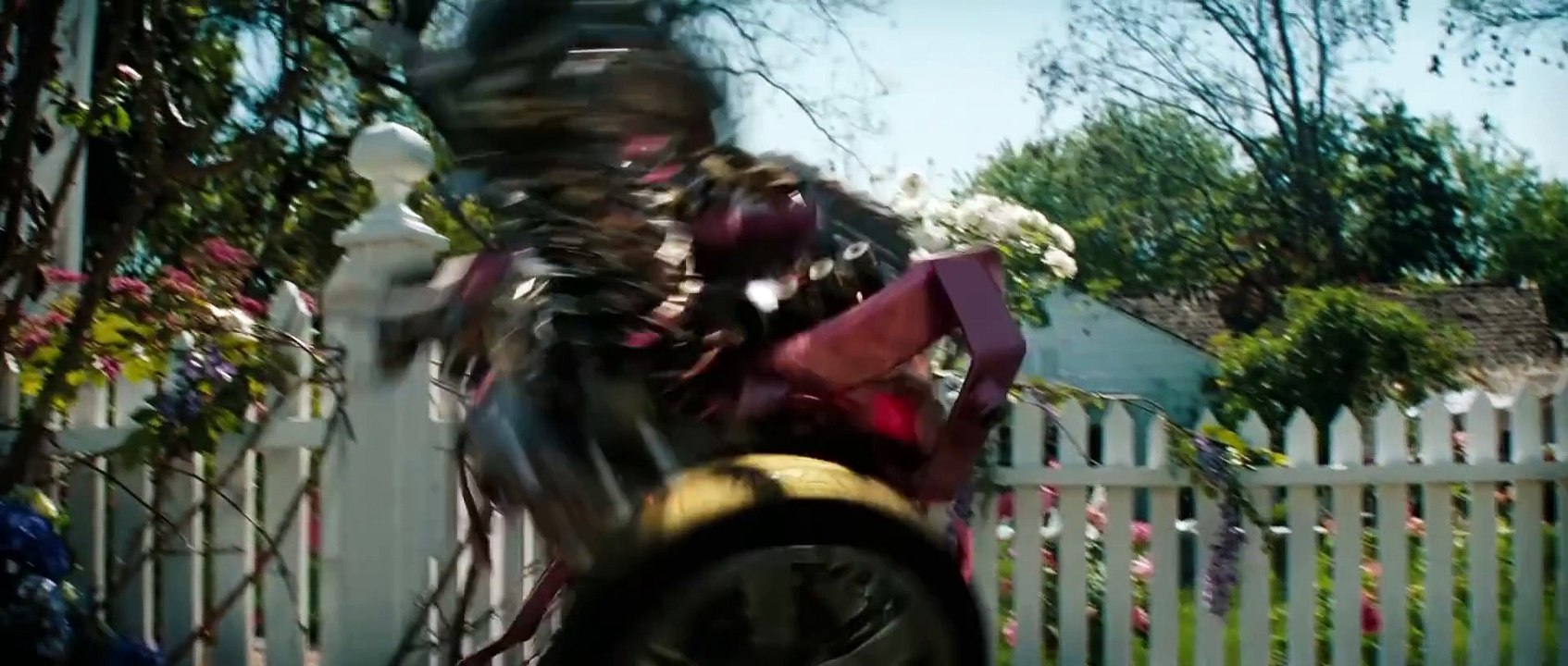 Transformers   Transforming Deluxe [1080p]