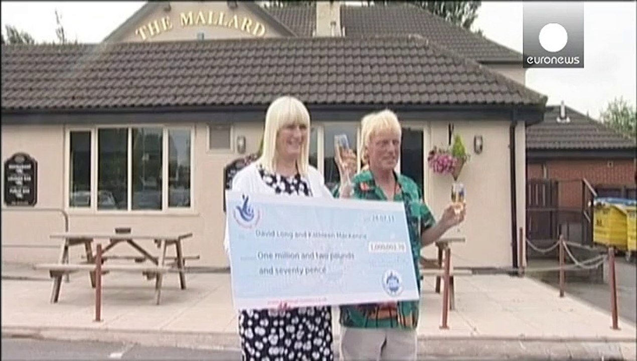 Glückliches Ehepaar: Britische Lotto-Millionäre gewinnen zweite Million