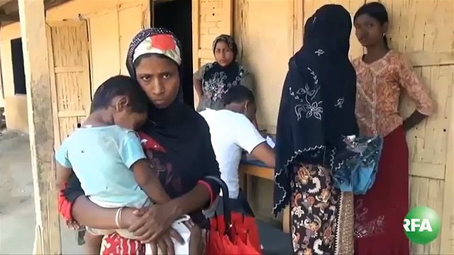 ميانمار تجمع بطاقات الهوية المؤقتة من مسلمين الروهنجيا -Myanmar Collects Temporary ID Cards from Rohingya Muslims