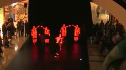 Amazing Ghosts dance in mall