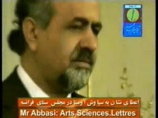استاد سیاوش اوستا نشان طلائی هنر دانش و ادبیات فرانسه را دریافت کرد Arts Sciences Lettres