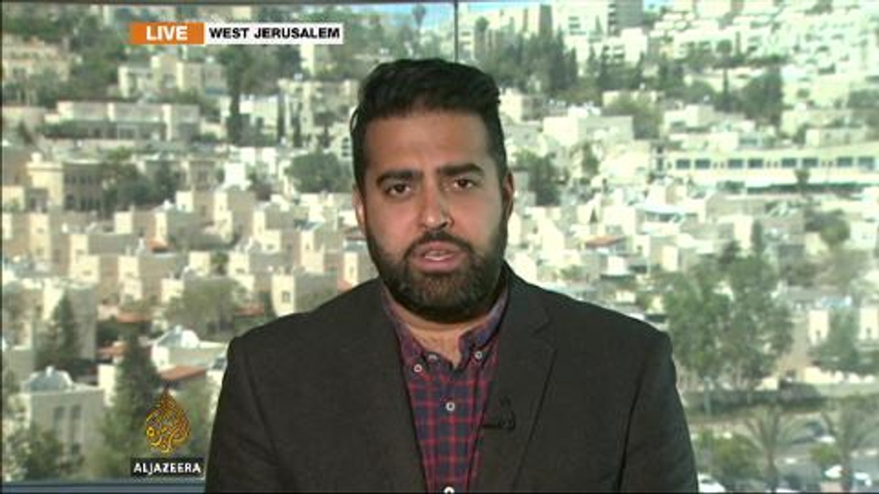 Israeli soldier stabbed at West Bank checkpoint