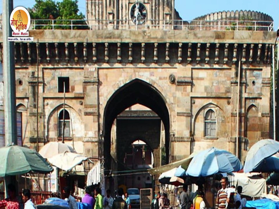 New Lucky Restaurant - Freakiest Place Of Food - Sansar Ke Rochak Tathya