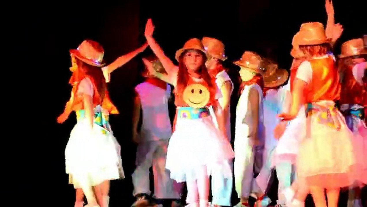 Saint-Henri Comines spectacle 2015 des primaires - Stabilized 0