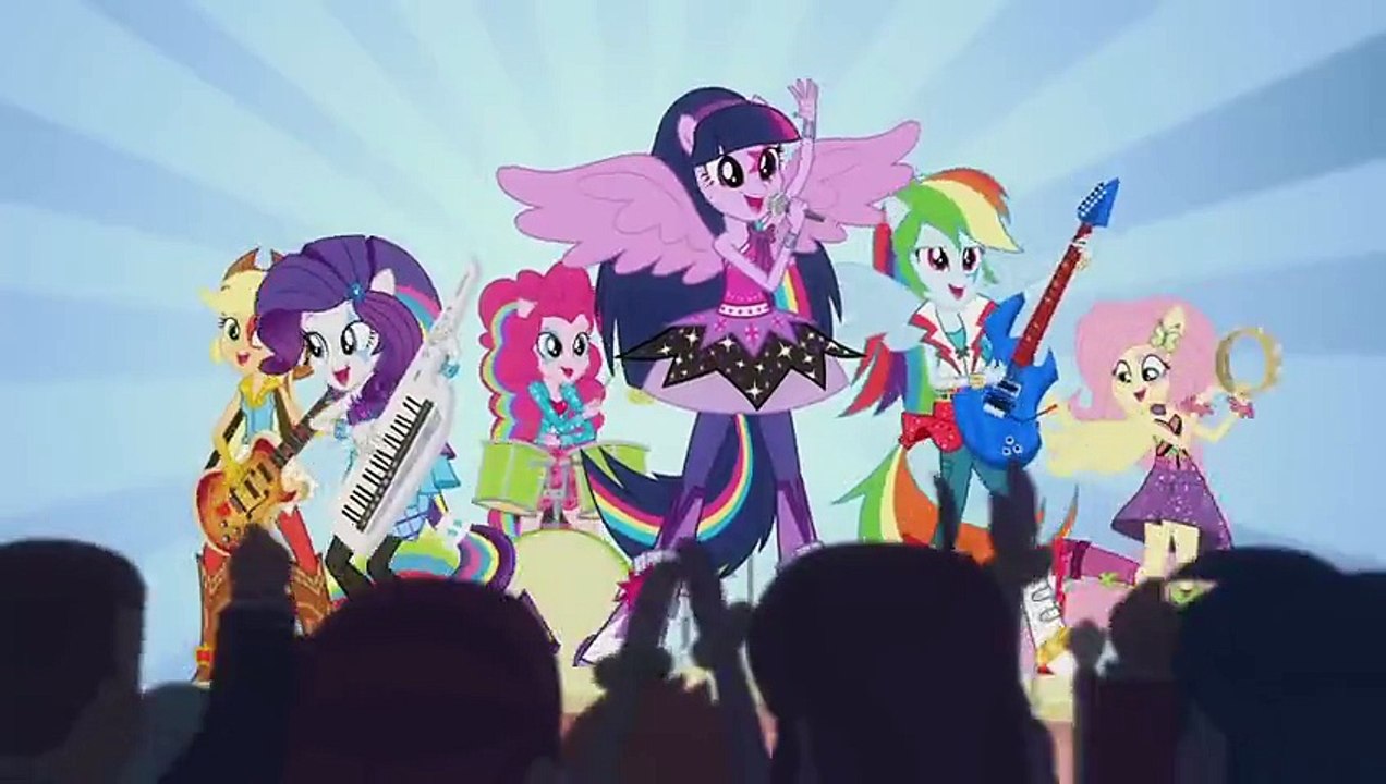 MLP- Equestria Girls - Rainbow Rocks - Cortos Animados [ Corto 4 ] ¡A Bailar!
