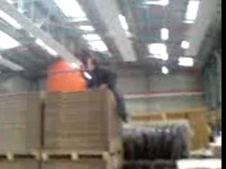 MOV00048