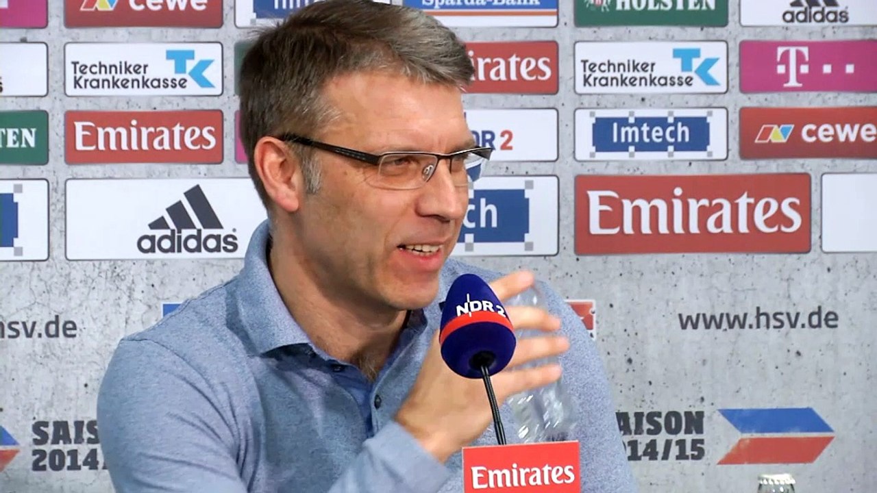 Knäbels System: 'Favorisiere zwei Stürmer'