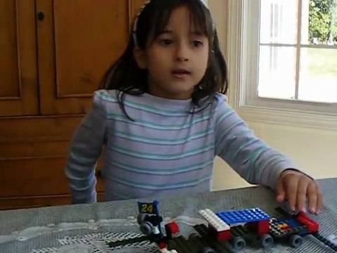TRILINGUAL Little Girl speaks three languages english french spanish without mixing them.avi