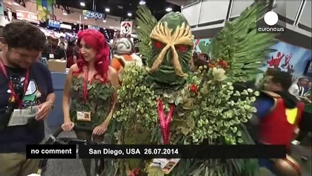 Comic-con fans show off homemade costumes - no comment
